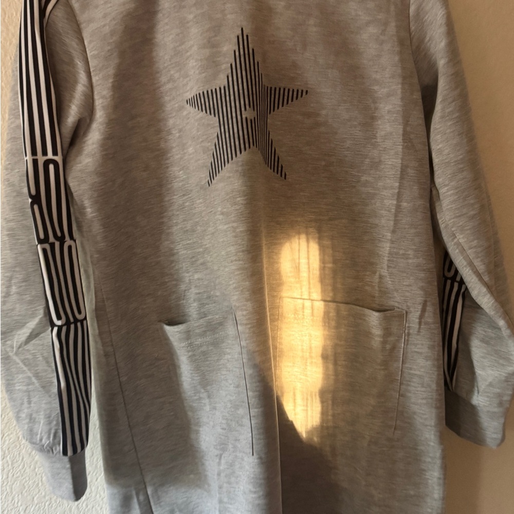 Gray Star Long Sleeve dress